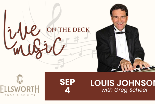 Louis Johnson Live Music playing piano